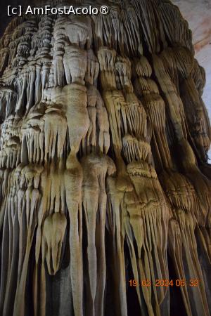 [P17] Paradise Cave - stalactite , stalagmite și coloane » foto by Pușcașu Marin
 - 
<span class="allrVoted glyphicon glyphicon-heart hidden" id="av1447206"></span>
<a class="m-l-10 hidden" id="sv1447206" onclick="voting_Foto_DelVot(,1447206,28715)" role="button">șterge vot <span class="glyphicon glyphicon-remove"></span></a>
<a id="v91447206" class=" c-red"  onclick="voting_Foto_SetVot(1447206)" role="button"><span class="glyphicon glyphicon-heart-empty"></span> <b>LIKE</b> = Votează poza</a> <img class="hidden"  id="f1447206W9" src="/imagini/loader.gif" border="0" /><span class="AjErrMes hidden" id="e1447206ErM"></span>