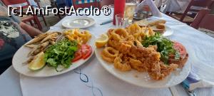 [P36] Gavroşi, kalamari, taverna Nostos » foto by irinad
 - 
<span class="allrVoted glyphicon glyphicon-heart hidden" id="av1450526"></span>
<a class="m-l-10 hidden" id="sv1450526" onclick="voting_Foto_DelVot(,1450526,28749)" role="button">șterge vot <span class="glyphicon glyphicon-remove"></span></a>
<a id="v91450526" class=" c-red"  onclick="voting_Foto_SetVot(1450526)" role="button"><span class="glyphicon glyphicon-heart-empty"></span> <b>LIKE</b> = Votează poza</a> <img class="hidden"  id="f1450526W9" src="/imagini/loader.gif" border="0" /><span class="AjErrMes hidden" id="e1450526ErM"></span>