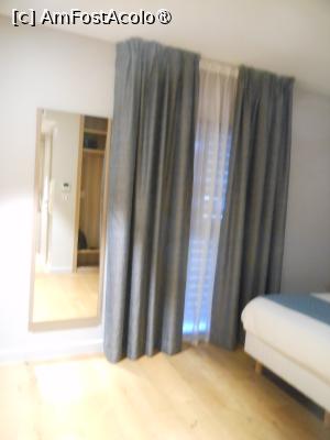 [P10] Bastia - Hotel Le Bastia 3*. În camera 18. » foto by iulianic
 - 
<span class="allrVoted glyphicon glyphicon-heart hidden" id="av1452387"></span>
<a class="m-l-10 hidden" id="sv1452387" onclick="voting_Foto_DelVot(,1452387,28760)" role="button">șterge vot <span class="glyphicon glyphicon-remove"></span></a>
<a id="v91452387" class=" c-red"  onclick="voting_Foto_SetVot(1452387)" role="button"><span class="glyphicon glyphicon-heart-empty"></span> <b>LIKE</b> = Votează poza</a> <img class="hidden"  id="f1452387W9" src="/imagini/loader.gif" border="0" /><span class="AjErrMes hidden" id="e1452387ErM"></span>