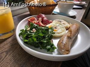 [P03] Le Comptoir; cealaltă parte » foto by crismis
 - 
<span class="allrVoted glyphicon glyphicon-heart hidden" id="av1535531"></span>
<a class="m-l-10 hidden" id="sv1535531" onclick="voting_Foto_DelVot(,1535531,28794)" role="button">șterge vot <span class="glyphicon glyphicon-remove"></span></a>
<a id="v91535531" class=" c-red"  onclick="voting_Foto_SetVot(1535531)" role="button"><span class="glyphicon glyphicon-heart-empty"></span> <b>LIKE</b> = Votează poza</a> <img class="hidden"  id="f1535531W9" src="/imagini/loader.gif" border="0" /><span class="AjErrMes hidden" id="e1535531ErM"></span>