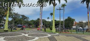 [P26] 26. În spatele fostului monument este un frumos parc, denumit „Piața Victoriei”. » foto by msnd
 - 
<span class="allrVoted glyphicon glyphicon-heart hidden" id="av1477405"></span>
<a class="m-l-10 hidden" id="sv1477405" onclick="voting_Foto_DelVot(,1477405,28941)" role="button">șterge vot <span class="glyphicon glyphicon-remove"></span></a>
<a id="v91477405" class=" c-red"  onclick="voting_Foto_SetVot(1477405)" role="button"><span class="glyphicon glyphicon-heart-empty"></span> <b>LIKE</b> = Votează poza</a> <img class="hidden"  id="f1477405W9" src="/imagini/loader.gif" border="0" /><span class="AjErrMes hidden" id="e1477405ErM"></span>