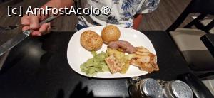 [P43] 43. Pe puntea 15, la „Market Plazza”, un restaurant cu auto-servire. » foto by doinafil
 - 
<span class="allrVoted glyphicon glyphicon-heart hidden" id="av1477236"></span>
<a class="m-l-10 hidden" id="sv1477236" onclick="voting_Foto_DelVot(,1477236,28941)" role="button">șterge vot <span class="glyphicon glyphicon-remove"></span></a>
<a id="v91477236" class=" c-red"  onclick="voting_Foto_SetVot(1477236)" role="button"><span class="glyphicon glyphicon-heart-empty"></span> <b>LIKE</b> = Votează poza</a> <img class="hidden"  id="f1477236W9" src="/imagini/loader.gif" border="0" /><span class="AjErrMes hidden" id="e1477236ErM"></span>
