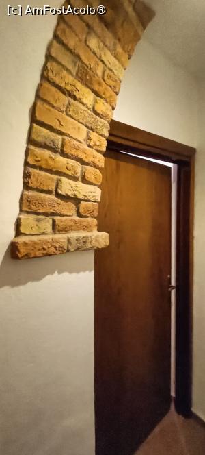 [P06] Acces hol spre camera cvadruplă - parter. » foto by tata123 🔱
 - 
<span class="allrVoted glyphicon glyphicon-heart hidden" id="av1479801"></span>
<a class="m-l-10 hidden" id="sv1479801" onclick="voting_Foto_DelVot(,1479801,28958)" role="button">șterge vot <span class="glyphicon glyphicon-remove"></span></a>
<a id="v91479801" class=" c-red"  onclick="voting_Foto_SetVot(1479801)" role="button"><span class="glyphicon glyphicon-heart-empty"></span> <b>LIKE</b> = Votează poza</a> <img class="hidden"  id="f1479801W9" src="/imagini/loader.gif" border="0" /><span class="AjErrMes hidden" id="e1479801ErM"></span>