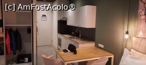 [P14] Amsterdam, Hotel2Stay, Camera 104, Zona de bucătăreală » foto by mprofeanu
 - 
<span class="allrVoted glyphicon glyphicon-heart hidden" id="av1481853"></span>
<a class="m-l-10 hidden" id="sv1481853" onclick="voting_Foto_DelVot(,1481853,28977)" role="button">șterge vot <span class="glyphicon glyphicon-remove"></span></a>
<a id="v91481853" class=" c-red"  onclick="voting_Foto_SetVot(1481853)" role="button"><span class="glyphicon glyphicon-heart-empty"></span> <b>LIKE</b> = Votează poza</a> <img class="hidden"  id="f1481853W9" src="/imagini/loader.gif" border="0" /><span class="AjErrMes hidden" id="e1481853ErM"></span>