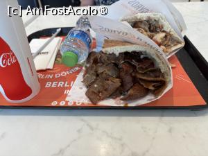 [P14] Doner,Marina Mall » foto by AZE
 - 
<span class="allrVoted glyphicon glyphicon-heart hidden" id="av1487473"></span>
<a class="m-l-10 hidden" id="sv1487473" onclick="voting_Foto_DelVot(,1487473,28992)" role="button">șterge vot <span class="glyphicon glyphicon-remove"></span></a>
<a id="v91487473" class=" c-red"  onclick="voting_Foto_SetVot(1487473)" role="button"><span class="glyphicon glyphicon-heart-empty"></span> <b>LIKE</b> = Votează poza</a> <img class="hidden"  id="f1487473W9" src="/imagini/loader.gif" border="0" /><span class="AjErrMes hidden" id="e1487473ErM"></span>