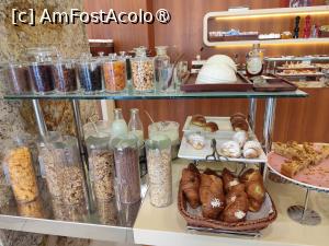 [P19] Mic dejun » foto by ilee
 - 
<span class="allrVoted glyphicon glyphicon-heart hidden" id="av1506646"></span>
<a class="m-l-10 hidden" id="sv1506646" onclick="voting_Foto_DelVot(,1506646,29003)" role="button">șterge vot <span class="glyphicon glyphicon-remove"></span></a>
<a id="v91506646" class=" c-red"  onclick="voting_Foto_SetVot(1506646)" role="button"><span class="glyphicon glyphicon-heart-empty"></span> <b>LIKE</b> = Votează poza</a> <img class="hidden"  id="f1506646W9" src="/imagini/loader.gif" border="0" /><span class="AjErrMes hidden" id="e1506646ErM"></span>