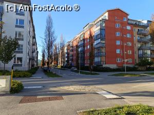 [P25] Uppsala, stradă lângă cazare, pe aici am mers, zonă de blocuri » foto by mprofeanu
 - 
<span class="allrVoted glyphicon glyphicon-heart hidden" id="av1485528"></span>
<a class="m-l-10 hidden" id="sv1485528" onclick="voting_Foto_DelVot(,1485528,29005)" role="button">șterge vot <span class="glyphicon glyphicon-remove"></span></a>
<a id="v91485528" class=" c-red"  onclick="voting_Foto_SetVot(1485528)" role="button"><span class="glyphicon glyphicon-heart-empty"></span> <b>LIKE</b> = Votează poza</a> <img class="hidden"  id="f1485528W9" src="/imagini/loader.gif" border="0" /><span class="AjErrMes hidden" id="e1485528ErM"></span>