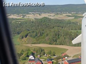 [P02] Norvegia văzută din avionul Stockholm - Oslo » foto by mprofeanu
 - 
<span class="allrVoted glyphicon glyphicon-heart hidden" id="av1487648"></span>
<a class="m-l-10 hidden" id="sv1487648" onclick="voting_Foto_DelVot(,1487648,29026)" role="button">șterge vot <span class="glyphicon glyphicon-remove"></span></a>
<a id="v91487648" class=" c-red"  onclick="voting_Foto_SetVot(1487648)" role="button"><span class="glyphicon glyphicon-heart-empty"></span> <b>LIKE</b> = Votează poza</a> <img class="hidden"  id="f1487648W9" src="/imagini/loader.gif" border="0" /><span class="AjErrMes hidden" id="e1487648ErM"></span>