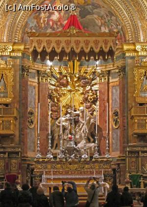[P38] 38. În altar este sculptura „Botezul Domnului”. » foto by doinafil
 - 
<span class="allrVoted glyphicon glyphicon-heart hidden" id="av1488595"></span>
<a class="m-l-10 hidden" id="sv1488595" onclick="voting_Foto_DelVot(,1488595,29039)" role="button">șterge vot <span class="glyphicon glyphicon-remove"></span></a>
<a id="v91488595" class=" c-red"  onclick="voting_Foto_SetVot(1488595)" role="button"><span class="glyphicon glyphicon-heart-empty"></span> <b>LIKE</b> = Votează poza</a> <img class="hidden"  id="f1488595W9" src="/imagini/loader.gif" border="0" /><span class="AjErrMes hidden" id="e1488595ErM"></span>