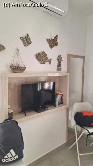 [P11] Moschatos Beach House, interiorul studioului » foto by sunflower
 - 
<span class="allrVoted glyphicon glyphicon-heart hidden" id="av1489837"></span>
<a class="m-l-10 hidden" id="sv1489837" onclick="voting_Foto_DelVot(,1489837,29049)" role="button">șterge vot <span class="glyphicon glyphicon-remove"></span></a>
<a id="v91489837" class=" c-red"  onclick="voting_Foto_SetVot(1489837)" role="button"><span class="glyphicon glyphicon-heart-empty"></span> <b>LIKE</b> = Votează poza</a> <img class="hidden"  id="f1489837W9" src="/imagini/loader.gif" border="0" /><span class="AjErrMes hidden" id="e1489837ErM"></span>