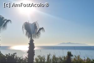 [P16] Moschatos Beach House, vedere de pe balcon » foto by sunflower
 - 
<span class="allrVoted glyphicon glyphicon-heart hidden" id="av1489842"></span>
<a class="m-l-10 hidden" id="sv1489842" onclick="voting_Foto_DelVot(,1489842,29049)" role="button">șterge vot <span class="glyphicon glyphicon-remove"></span></a>
<a id="v91489842" class=" c-red"  onclick="voting_Foto_SetVot(1489842)" role="button"><span class="glyphicon glyphicon-heart-empty"></span> <b>LIKE</b> = Votează poza</a> <img class="hidden"  id="f1489842W9" src="/imagini/loader.gif" border="0" /><span class="AjErrMes hidden" id="e1489842ErM"></span>