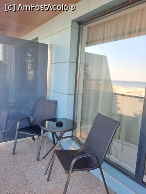 [P12] balconul camerei 207 » foto by zlatna
 - 
<span class="allrVoted glyphicon glyphicon-heart hidden" id="av1490388"></span>
<a class="m-l-10 hidden" id="sv1490388" onclick="voting_Foto_DelVot(,1490388,29052)" role="button">șterge vot <span class="glyphicon glyphicon-remove"></span></a>
<a id="v91490388" class=" c-red"  onclick="voting_Foto_SetVot(1490388)" role="button"><span class="glyphicon glyphicon-heart-empty"></span> <b>LIKE</b> = Votează poza</a> <img class="hidden"  id="f1490388W9" src="/imagini/loader.gif" border="0" /><span class="AjErrMes hidden" id="e1490388ErM"></span>
