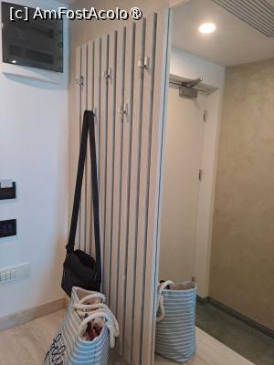 [P14] camera 207 - Hotel Alexandra » foto by zlatna
 - 
<span class="allrVoted glyphicon glyphicon-heart hidden" id="av1490390"></span>
<a class="m-l-10 hidden" id="sv1490390" onclick="voting_Foto_DelVot(,1490390,29052)" role="button">șterge vot <span class="glyphicon glyphicon-remove"></span></a>
<a id="v91490390" class=" c-red"  onclick="voting_Foto_SetVot(1490390)" role="button"><span class="glyphicon glyphicon-heart-empty"></span> <b>LIKE</b> = Votează poza</a> <img class="hidden"  id="f1490390W9" src="/imagini/loader.gif" border="0" /><span class="AjErrMes hidden" id="e1490390ErM"></span>
