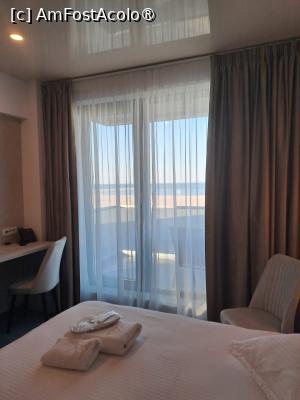 [P20] camera 207 - Hotel Alexandra » foto by zlatna
 - 
<span class="allrVoted glyphicon glyphicon-heart hidden" id="av1490396"></span>
<a class="m-l-10 hidden" id="sv1490396" onclick="voting_Foto_DelVot(,1490396,29052)" role="button">șterge vot <span class="glyphicon glyphicon-remove"></span></a>
<a id="v91490396" class=" c-red"  onclick="voting_Foto_SetVot(1490396)" role="button"><span class="glyphicon glyphicon-heart-empty"></span> <b>LIKE</b> = Votează poza</a> <img class="hidden"  id="f1490396W9" src="/imagini/loader.gif" border="0" /><span class="AjErrMes hidden" id="e1490396ErM"></span>