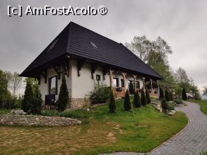 [P01] Plai din Bran; casa noastră în » foto by crismis
 - 
<span class="allrVoted glyphicon glyphicon-heart hidden" id="av1491147"></span>
<a class="m-l-10 hidden" id="sv1491147" onclick="voting_Foto_DelVot(,1491147,29059)" role="button">șterge vot <span class="glyphicon glyphicon-remove"></span></a>
<a id="v91491147" class=" c-red"  onclick="voting_Foto_SetVot(1491147)" role="button"><span class="glyphicon glyphicon-heart-empty"></span> <b>LIKE</b> = Votează poza</a> <img class="hidden"  id="f1491147W9" src="/imagini/loader.gif" border="0" /><span class="AjErrMes hidden" id="e1491147ErM"></span>
