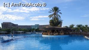[P42] Noah’s Ark Deluxe Hotel, piscina » foto by elenaadina
 - 
<span class="allrVoted glyphicon glyphicon-heart hidden" id="av1497299"></span>
<a class="m-l-10 hidden" id="sv1497299" onclick="voting_Foto_DelVot(,1497299,29118)" role="button">șterge vot <span class="glyphicon glyphicon-remove"></span></a>
<a id="v91497299" class=" c-red"  onclick="voting_Foto_SetVot(1497299)" role="button"><span class="glyphicon glyphicon-heart-empty"></span> <b>LIKE</b> = Votează poza</a> <img class="hidden"  id="f1497299W9" src="/imagini/loader.gif" border="0" /><span class="AjErrMes hidden" id="e1497299ErM"></span>