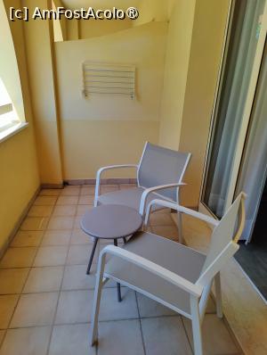 [P12] Camera noastră; pe balcon » foto by crismis
 - 
<span class="allrVoted glyphicon glyphicon-heart hidden" id="av1499707"></span>
<a class="m-l-10 hidden" id="sv1499707" onclick="voting_Foto_DelVot(,1499707,29133)" role="button">șterge vot <span class="glyphicon glyphicon-remove"></span></a>
<a id="v91499707" class=" c-red"  onclick="voting_Foto_SetVot(1499707)" role="button"><span class="glyphicon glyphicon-heart-empty"></span> <b>LIKE</b> = Votează poza</a> <img class="hidden"  id="f1499707W9" src="/imagini/loader.gif" border="0" /><span class="AjErrMes hidden" id="e1499707ErM"></span>