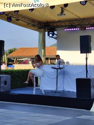 [P57] Entertainment în zona Family » foto by crismis
 - 
<span class="allrVoted glyphicon glyphicon-heart hidden" id="av1499752"></span>
<a class="m-l-10 hidden" id="sv1499752" onclick="voting_Foto_DelVot(,1499752,29133)" role="button">șterge vot <span class="glyphicon glyphicon-remove"></span></a>
<a id="v91499752" class=" c-red"  onclick="voting_Foto_SetVot(1499752)" role="button"><span class="glyphicon glyphicon-heart-empty"></span> <b>LIKE</b> = Votează poza</a> <img class="hidden"  id="f1499752W9" src="/imagini/loader.gif" border="0" /><span class="AjErrMes hidden" id="e1499752ErM"></span>