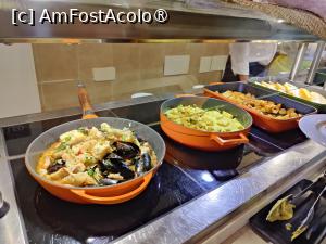 [P68] La restaurant » foto by crismis
 - 
<span class="allrVoted glyphicon glyphicon-heart hidden" id="av1499763"></span>
<a class="m-l-10 hidden" id="sv1499763" onclick="voting_Foto_DelVot(,1499763,29133)" role="button">șterge vot <span class="glyphicon glyphicon-remove"></span></a>
<a id="v91499763" class=" c-red"  onclick="voting_Foto_SetVot(1499763)" role="button"><span class="glyphicon glyphicon-heart-empty"></span> <b>LIKE</b> = Votează poza</a> <img class="hidden"  id="f1499763W9" src="/imagini/loader.gif" border="0" /><span class="AjErrMes hidden" id="e1499763ErM"></span>