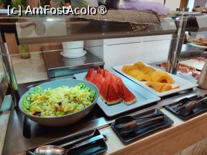 [P69] La restaurant » foto by crismis
 - 
<span class="allrVoted glyphicon glyphicon-heart hidden" id="av1499764"></span>
<a class="m-l-10 hidden" id="sv1499764" onclick="voting_Foto_DelVot(,1499764,29133)" role="button">șterge vot <span class="glyphicon glyphicon-remove"></span></a>
<a id="v91499764" class=" c-red"  onclick="voting_Foto_SetVot(1499764)" role="button"><span class="glyphicon glyphicon-heart-empty"></span> <b>LIKE</b> = Votează poza</a> <img class="hidden"  id="f1499764W9" src="/imagini/loader.gif" border="0" /><span class="AjErrMes hidden" id="e1499764ErM"></span>