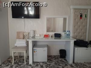 [P16] Diplomat Premium Hotel (camera) » foto by adso
 - 
<span class="allrVoted glyphicon glyphicon-heart hidden" id="av1502987"></span>
<a class="m-l-10 hidden" id="sv1502987" onclick="voting_Foto_DelVot(,1502987,29153)" role="button">șterge vot <span class="glyphicon glyphicon-remove"></span></a>
<a id="v91502987" class=" c-red"  onclick="voting_Foto_SetVot(1502987)" role="button"><span class="glyphicon glyphicon-heart-empty"></span> <b>LIKE</b> = Votează poza</a> <img class="hidden"  id="f1502987W9" src="/imagini/loader.gif" border="0" /><span class="AjErrMes hidden" id="e1502987ErM"></span>