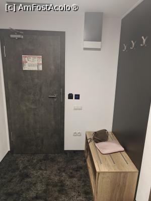 [P20] B The Hotel - camera 312 » foto by creivean
 - 
<span class="allrVoted glyphicon glyphicon-heart hidden" id="av1504725"></span>
<a class="m-l-10 hidden" id="sv1504725" onclick="voting_Foto_DelVot(,1504725,29167)" role="button">șterge vot <span class="glyphicon glyphicon-remove"></span></a>
<a id="v91504725" class=" c-red"  onclick="voting_Foto_SetVot(1504725)" role="button"><span class="glyphicon glyphicon-heart-empty"></span> <b>LIKE</b> = Votează poza</a> <img class="hidden"  id="f1504725W9" src="/imagini/loader.gif" border="0" /><span class="AjErrMes hidden" id="e1504725ErM"></span>