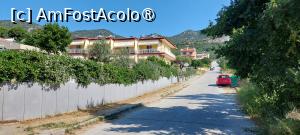 [P06] Strada F. Prasini, care urcă din șosea spre vilă » foto by Carmen Ion
 - 
<span class="allrVoted glyphicon glyphicon-heart hidden" id="av1507711"></span>
<a class="m-l-10 hidden" id="sv1507711" onclick="voting_Foto_DelVot(,1507711,29182)" role="button">șterge vot <span class="glyphicon glyphicon-remove"></span></a>
<a id="v91507711" class=" c-red"  onclick="voting_Foto_SetVot(1507711)" role="button"><span class="glyphicon glyphicon-heart-empty"></span> <b>LIKE</b> = Votează poza</a> <img class="hidden"  id="f1507711W9" src="/imagini/loader.gif" border="0" /><span class="AjErrMes hidden" id="e1507711ErM"></span>