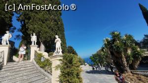 [P30] „Majestic Corfu” - grădina muzeului Achileon » foto by Dragoș_MD
 - 
<span class="allrVoted glyphicon glyphicon-heart hidden" id="av1508334"></span>
<a class="m-l-10 hidden" id="sv1508334" onclick="voting_Foto_DelVot(,1508334,29186)" role="button">șterge vot <span class="glyphicon glyphicon-remove"></span></a>
<a id="v91508334" class=" c-red"  onclick="voting_Foto_SetVot(1508334)" role="button"><span class="glyphicon glyphicon-heart-empty"></span> <b>LIKE</b> = Votează poza</a> <img class="hidden"  id="f1508334W9" src="/imagini/loader.gif" border="0" /><span class="AjErrMes hidden" id="e1508334ErM"></span>