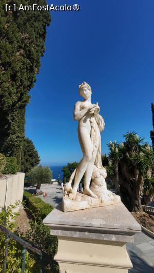 [P31] „Majestic Corfu” - grădina muzeului Achileon » foto by Dragoș_MD
 - 
<span class="allrVoted glyphicon glyphicon-heart hidden" id="av1508335"></span>
<a class="m-l-10 hidden" id="sv1508335" onclick="voting_Foto_DelVot(,1508335,29186)" role="button">șterge vot <span class="glyphicon glyphicon-remove"></span></a>
<a id="v91508335" class=" c-red"  onclick="voting_Foto_SetVot(1508335)" role="button"><span class="glyphicon glyphicon-heart-empty"></span> <b>LIKE</b> = Votează poza</a> <img class="hidden"  id="f1508335W9" src="/imagini/loader.gif" border="0" /><span class="AjErrMes hidden" id="e1508335ErM"></span>