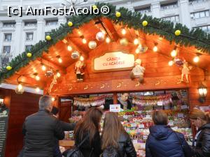 [P15] București - Târgul de Crăciun 2022. La Căsuța cu acadele poți plăti cu cardul. » foto by iulianic
 - 
<span class="allrVoted glyphicon glyphicon-heart hidden" id="av1341639"></span>
<a class="m-l-10 hidden" id="sv1341639" onclick="voting_Foto_DelVot(,1341639,29197)" role="button">șterge vot <span class="glyphicon glyphicon-remove"></span></a>
<a id="v91341639" class=" c-red"  onclick="voting_Foto_SetVot(1341639)" role="button"><span class="glyphicon glyphicon-heart-empty"></span> <b>LIKE</b> = Votează poza</a> <img class="hidden"  id="f1341639W9" src="/imagini/loader.gif" border="0" /><span class="AjErrMes hidden" id="e1341639ErM"></span>