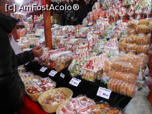 [P18] București - Târgul de Crăciun 2022. Bogata ofertă de turtă dulce. » foto by iulianic
 - 
<span class="allrVoted glyphicon glyphicon-heart hidden" id="av1341642"></span>
<a class="m-l-10 hidden" id="sv1341642" onclick="voting_Foto_DelVot(,1341642,29197)" role="button">șterge vot <span class="glyphicon glyphicon-remove"></span></a>
<a id="v91341642" class=" c-red"  onclick="voting_Foto_SetVot(1341642)" role="button"><span class="glyphicon glyphicon-heart-empty"></span> <b>LIKE</b> = Votează poza</a> <img class="hidden"  id="f1341642W9" src="/imagini/loader.gif" border="0" /><span class="AjErrMes hidden" id="e1341642ErM"></span>