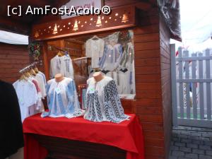 [P28] București - Târgul de Crăciun 2022. II scumpe, dar frumoase. » foto by iulianic
 - 
<span class="allrVoted glyphicon glyphicon-heart hidden" id="av1341652"></span>
<a class="m-l-10 hidden" id="sv1341652" onclick="voting_Foto_DelVot(,1341652,29197)" role="button">șterge vot <span class="glyphicon glyphicon-remove"></span></a>
<a id="v91341652" class=" c-red"  onclick="voting_Foto_SetVot(1341652)" role="button"><span class="glyphicon glyphicon-heart-empty"></span> <b>LIKE</b> = Votează poza</a> <img class="hidden"  id="f1341652W9" src="/imagini/loader.gif" border="0" /><span class="AjErrMes hidden" id="e1341652ErM"></span>