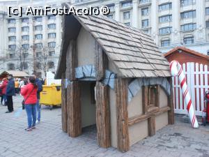 [P35] București - Târgul de Crăciun 2022. O căsuță din povești. » foto by iulianic
 - 
<span class="allrVoted glyphicon glyphicon-heart hidden" id="av1341659"></span>
<a class="m-l-10 hidden" id="sv1341659" onclick="voting_Foto_DelVot(,1341659,29197)" role="button">șterge vot <span class="glyphicon glyphicon-remove"></span></a>
<a id="v91341659" class=" c-red"  onclick="voting_Foto_SetVot(1341659)" role="button"><span class="glyphicon glyphicon-heart-empty"></span> <b>LIKE</b> = Votează poza</a> <img class="hidden"  id="f1341659W9" src="/imagini/loader.gif" border="0" /><span class="AjErrMes hidden" id="e1341659ErM"></span>