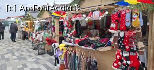 [P10] București - Târgul de Crăciun Berceni. Oferta este generoasă. » foto by iulianic
 - 
<span class="allrVoted glyphicon glyphicon-heart hidden" id="av1459566"></span>
<a class="m-l-10 hidden" id="sv1459566" onclick="voting_Foto_DelVot(,1459566,29197)" role="button">șterge vot <span class="glyphicon glyphicon-remove"></span></a>
<a id="v91459566" class=" c-red"  onclick="voting_Foto_SetVot(1459566)" role="button"><span class="glyphicon glyphicon-heart-empty"></span> <b>LIKE</b> = Votează poza</a> <img class="hidden"  id="f1459566W9" src="/imagini/loader.gif" border="0" /><span class="AjErrMes hidden" id="e1459566ErM"></span>