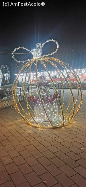 [P07] Un alt glob imens cu un mic om de zapada in interior » foto by ⭐ValentinB_88⭐
 - 
<span class="allrVoted glyphicon glyphicon-heart hidden" id="av1341898"></span>
<a class="m-l-10 hidden" id="sv1341898" onclick="voting_Foto_DelVot(,1341898,29197)" role="button">șterge vot <span class="glyphicon glyphicon-remove"></span></a>
<a id="v91341898" class=" c-red"  onclick="voting_Foto_SetVot(1341898)" role="button"><span class="glyphicon glyphicon-heart-empty"></span> <b>LIKE</b> = Votează poza</a> <img class="hidden"  id="f1341898W9" src="/imagini/loader.gif" border="0" /><span class="AjErrMes hidden" id="e1341898ErM"></span>