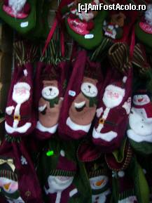 [P09] Targul de Craciun din Parcul Cismigiu, ciorapei de atarnat la ... calorifere! » foto by magdalena
 - 
<span class="allrVoted glyphicon glyphicon-heart hidden" id="av173089"></span>
<a class="m-l-10 hidden" id="sv173089" onclick="voting_Foto_DelVot(,173089,29197)" role="button">șterge vot <span class="glyphicon glyphicon-remove"></span></a>
<a id="v9173089" class=" c-red"  onclick="voting_Foto_SetVot(173089)" role="button"><span class="glyphicon glyphicon-heart-empty"></span> <b>LIKE</b> = Votează poza</a> <img class="hidden"  id="f173089W9" src="/imagini/loader.gif" border="0" /><span class="AjErrMes hidden" id="e173089ErM"></span>