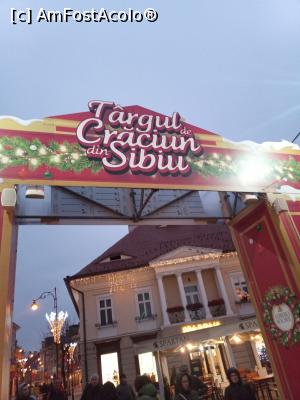 [P15] Intrarea &icirc;n t&acirc;rgul de Crăciun » foto by nelu73
 - 
<span class="allrVoted glyphicon glyphicon-heart hidden" id="av1341246"></span>
<a class="m-l-10 hidden" id="sv1341246" onclick="voting_Foto_DelVot(,1341246,29199)" role="button">șterge vot <span class="glyphicon glyphicon-remove"></span></a>
<a id="v91341246" class=" c-red"  onclick="voting_Foto_SetVot(1341246)" role="button"><span class="glyphicon glyphicon-heart-empty"></span> <b>LIKE</b> = Votează poza</a> <img class="hidden"  id="f1341246W9" src="/imagini/loader.gif" border="0" /><span class="AjErrMes hidden" id="e1341246ErM"></span>