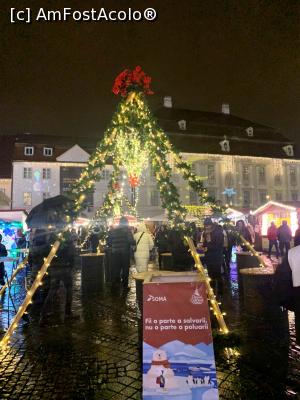 [P29] T&acirc;rgul de crăciun » foto by AZE
 - 
<span class="allrVoted glyphicon glyphicon-heart hidden" id="av1341714"></span>
<a class="m-l-10 hidden" id="sv1341714" onclick="voting_Foto_DelVot(,1341714,29199)" role="button">șterge vot <span class="glyphicon glyphicon-remove"></span></a>
<a id="v91341714" class=" c-red"  onclick="voting_Foto_SetVot(1341714)" role="button"><span class="glyphicon glyphicon-heart-empty"></span> <b>LIKE</b> = Votează poza</a> <img class="hidden"  id="f1341714W9" src="/imagini/loader.gif" border="0" /><span class="AjErrMes hidden" id="e1341714ErM"></span>