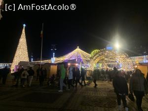 [P29] T&acirc;rgul din Piața Mare,ediția 2023 » foto by AZE
 - 
<span class="allrVoted glyphicon glyphicon-heart hidden" id="av1399720"></span>
<a class="m-l-10 hidden" id="sv1399720" onclick="voting_Foto_DelVot(,1399720,29199)" role="button">șterge vot <span class="glyphicon glyphicon-remove"></span></a>
<a id="v91399720" class=" c-red"  onclick="voting_Foto_SetVot(1399720)" role="button"><span class="glyphicon glyphicon-heart-empty"></span> <b>LIKE</b> = Votează poza</a> <img class="hidden"  id="f1399720W9" src="/imagini/loader.gif" border="0" /><span class="AjErrMes hidden" id="e1399720ErM"></span>