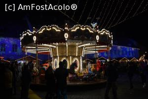 [P25] Carusel din centrul pietei » foto by AZE
 - 
<span class="allrVoted glyphicon glyphicon-heart hidden" id="av814160"></span>
<a class="m-l-10 hidden" id="sv814160" onclick="voting_Foto_DelVot(,814160,29199)" role="button">șterge vot <span class="glyphicon glyphicon-remove"></span></a>
<a id="v9814160" class=" c-red"  onclick="voting_Foto_SetVot(814160)" role="button"><span class="glyphicon glyphicon-heart-empty"></span> <b>LIKE</b> = Votează poza</a> <img class="hidden"  id="f814160W9" src="/imagini/loader.gif" border="0" /><span class="AjErrMes hidden" id="e814160ErM"></span>