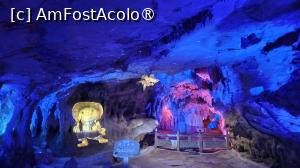 [P12] Huanglong Cave » foto by elenaadina
 - 
<span class="allrVoted glyphicon glyphicon-heart hidden" id="av1507058"></span>
<a class="m-l-10 hidden" id="sv1507058" onclick="voting_Foto_DelVot(,1507058,29201)" role="button">șterge vot <span class="glyphicon glyphicon-remove"></span></a>
<a id="v91507058" class=" c-red"  onclick="voting_Foto_SetVot(1507058)" role="button"><span class="glyphicon glyphicon-heart-empty"></span> <b>LIKE</b> = Votează poza</a> <img class="hidden"  id="f1507058W9" src="/imagini/loader.gif" border="0" /><span class="AjErrMes hidden" id="e1507058ErM"></span>