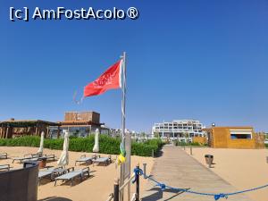 [P56] Rixos Radamis Tirana - plaja şi unul din chioşcurile de prosoape » foto by nicole33
 - 
<span class="allrVoted glyphicon glyphicon-heart hidden" id="av1510916"></span>
<a class="m-l-10 hidden" id="sv1510916" onclick="voting_Foto_DelVot(,1510916,29204)" role="button">șterge vot <span class="glyphicon glyphicon-remove"></span></a>
<a id="v91510916" class=" c-red"  onclick="voting_Foto_SetVot(1510916)" role="button"><span class="glyphicon glyphicon-heart-empty"></span> <b>LIKE</b> = Votează poza</a> <img class="hidden"  id="f1510916W9" src="/imagini/loader.gif" border="0" /><span class="AjErrMes hidden" id="e1510916ErM"></span>