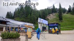 [P05] in parcare inainte de a urca pe platou » foto by elenaadina
 - 
<span class="allrVoted glyphicon glyphicon-heart hidden" id="av1511645"></span>
<a class="m-l-10 hidden" id="sv1511645" onclick="voting_Foto_DelVot(,1511645,29209)" role="button">șterge vot <span class="glyphicon glyphicon-remove"></span></a>
<a id="v91511645" class=" c-red"  onclick="voting_Foto_SetVot(1511645)" role="button"><span class="glyphicon glyphicon-heart-empty"></span> <b>LIKE</b> = Votează poza</a> <img class="hidden"  id="f1511645W9" src="/imagini/loader.gif" border="0" /><span class="AjErrMes hidden" id="e1511645ErM"></span>