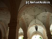 [P16] Austria –  Salzburg - Gradinile Mirabell  - intrarea in palat » foto by Diaura*
 - 
<span class="allrVoted glyphicon glyphicon-heart hidden" id="av215551"></span>
<a class="m-l-10 hidden" id="sv215551" onclick="voting_Foto_DelVot(,215551,29235)" role="button">șterge vot <span class="glyphicon glyphicon-remove"></span></a>
<a id="v9215551" class=" c-red"  onclick="voting_Foto_SetVot(215551)" role="button"><span class="glyphicon glyphicon-heart-empty"></span> <b>LIKE</b> = Votează poza</a> <img class="hidden"  id="f215551W9" src="/imagini/loader.gif" border="0" /><span class="AjErrMes hidden" id="e215551ErM"></span>