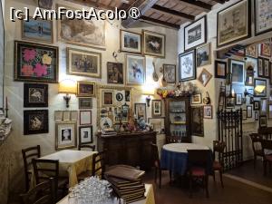 [P22] Il Mandolino Trattoria » foto by adso
 - 
<span class="allrVoted glyphicon glyphicon-heart hidden" id="av1518050"></span>
<a class="m-l-10 hidden" id="sv1518050" onclick="voting_Foto_DelVot(,1518050,29250)" role="button">șterge vot <span class="glyphicon glyphicon-remove"></span></a>
<a id="v91518050" class=" c-red"  onclick="voting_Foto_SetVot(1518050)" role="button"><span class="glyphicon glyphicon-heart-empty"></span> <b>LIKE</b> = Votează poza</a> <img class="hidden"  id="f1518050W9" src="/imagini/loader.gif" border="0" /><span class="AjErrMes hidden" id="e1518050ErM"></span>