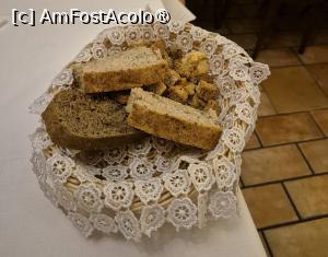 [P29] Il Mandolino Trattoria » foto by adso
 - 
<span class="allrVoted glyphicon glyphicon-heart hidden" id="av1518057"></span>
<a class="m-l-10 hidden" id="sv1518057" onclick="voting_Foto_DelVot(,1518057,29250)" role="button">șterge vot <span class="glyphicon glyphicon-remove"></span></a>
<a id="v91518057" class=" c-red"  onclick="voting_Foto_SetVot(1518057)" role="button"><span class="glyphicon glyphicon-heart-empty"></span> <b>LIKE</b> = Votează poza</a> <img class="hidden"  id="f1518057W9" src="/imagini/loader.gif" border="0" /><span class="AjErrMes hidden" id="e1518057ErM"></span>