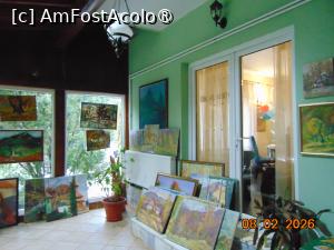 [P34] terasa cu tablouri » foto by Yolanda
 - 
<span class="allrVoted glyphicon glyphicon-heart hidden" id="av1518292"></span>
<a class="m-l-10 hidden" id="sv1518292" onclick="voting_Foto_DelVot(,1518292,29255)" role="button">șterge vot <span class="glyphicon glyphicon-remove"></span></a>
<a id="v91518292" class=" c-red"  onclick="voting_Foto_SetVot(1518292)" role="button"><span class="glyphicon glyphicon-heart-empty"></span> <b>LIKE</b> = Votează poza</a> <img class="hidden"  id="f1518292W9" src="/imagini/loader.gif" border="0" /><span class="AjErrMes hidden" id="e1518292ErM"></span>