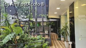 [P18] intrarea în hotel » foto by robert
 - 
<span class="allrVoted glyphicon glyphicon-heart hidden" id="av1519352"></span>
<a class="m-l-10 hidden" id="sv1519352" onclick="voting_Foto_DelVot(,1519352,29263)" role="button">șterge vot <span class="glyphicon glyphicon-remove"></span></a>
<a id="v91519352" class=" c-red"  onclick="voting_Foto_SetVot(1519352)" role="button"><span class="glyphicon glyphicon-heart-empty"></span> <b>LIKE</b> = Votează poza</a> <img class="hidden"  id="f1519352W9" src="/imagini/loader.gif" border="0" /><span class="AjErrMes hidden" id="e1519352ErM"></span>