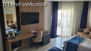 [P08] Camera deluxe pool V Luvury Resort, Sahl Hasheesh » foto by vlado2
 - 
<span class="allrVoted glyphicon glyphicon-heart hidden" id="av1519552"></span>
<a class="m-l-10 hidden" id="sv1519552" onclick="voting_Foto_DelVot(,1519552,29264)" role="button">șterge vot <span class="glyphicon glyphicon-remove"></span></a>
<a id="v91519552" class=" c-red"  onclick="voting_Foto_SetVot(1519552)" role="button"><span class="glyphicon glyphicon-heart-empty"></span> <b>LIKE</b> = Votează poza</a> <img class="hidden"  id="f1519552W9" src="/imagini/loader.gif" border="0" /><span class="AjErrMes hidden" id="e1519552ErM"></span>