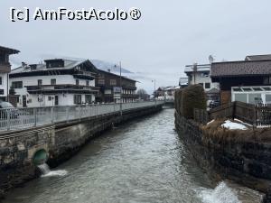 [P26] Centru Kaprun » foto by Mika
 - 
<span class="allrVoted glyphicon glyphicon-heart hidden" id="av1521909"></span>
<a class="m-l-10 hidden" id="sv1521909" onclick="voting_Foto_DelVot(,1521909,29282)" role="button">șterge vot <span class="glyphicon glyphicon-remove"></span></a>
<a id="v91521909" class=" c-red"  onclick="voting_Foto_SetVot(1521909)" role="button"><span class="glyphicon glyphicon-heart-empty"></span> <b>LIKE</b> = Votează poza</a> <img class="hidden"  id="f1521909W9" src="/imagini/loader.gif" border="0" /><span class="AjErrMes hidden" id="e1521909ErM"></span>